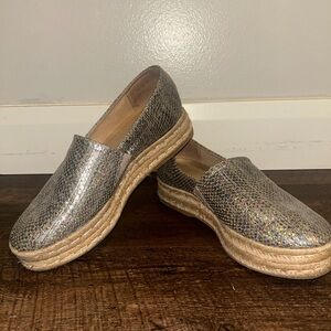 Metallic platform espadrilles. Naturalizer comfort women size 10